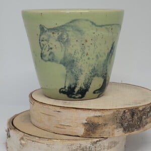 Kleine beker met beer.