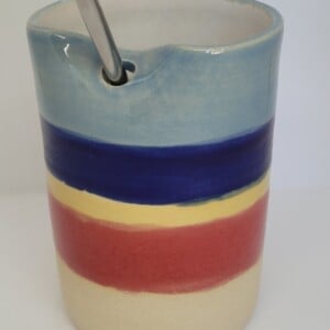 Rietjesbeker blauw, rood, geel.