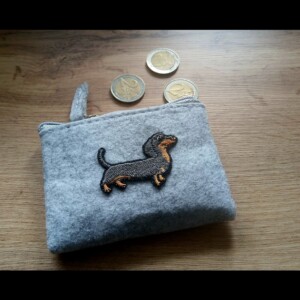Teckel Portemonnee, Hond Muntzakje met Rits, Vilt Creditcardhouder, Cadeau voor een Hond Liefhebber
