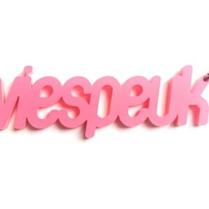 Viespeuk! naamketting roze
