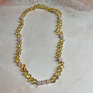 Barnsteen Ketting baby/peuter - Rozenkwarts