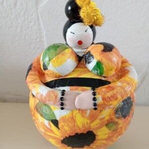 Chinees dik dametje ,14 cm,handgemaakt en uniek,mixed media,deco art