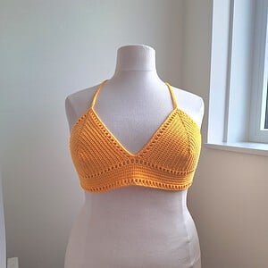 Gehaakt topje 'Boho top geel'