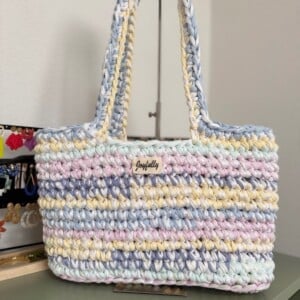 Joyfully – Duurzame Shopper in Zachte Pasteltinten