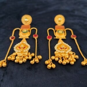 Kashmiri jhumka, oorbellen