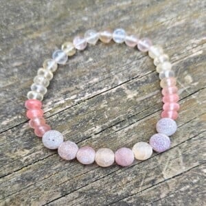 Natuursteen armband Lila rose