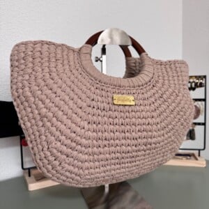 Chique strandtas van gerecycled textielgaren