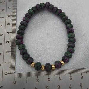 Zoisiet armband