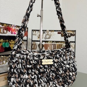 Dierenprint schoudertas van gerecycled textiel