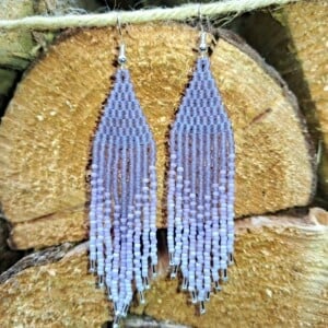 Fringe oorbellen Lavender Haze – lila, paars en zilver, 10 cm lang, zilveren oorhaken