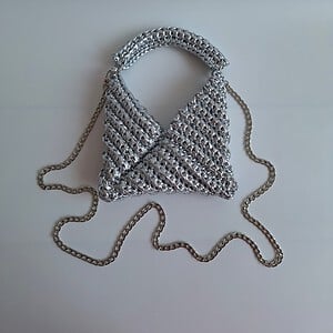 Gehaakte crossbody tas 'Metallic zilver'