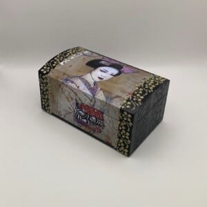 Handgedecoreerd kistje ‘Maiko’ voor interieur of cadeau