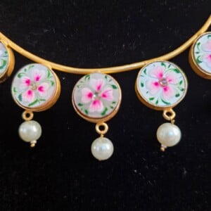 Handgeschilderde ketting