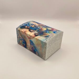 Handgedecoreerde bamboe sieradendoos ‘Rainbow’