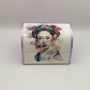 Handgedecoreerde houten sieradendoos ‘Whispers of Elegance’