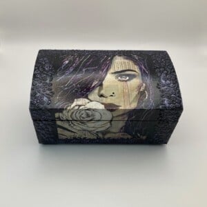 Handgedecoreerde houten sieradendoos ‘White Rose’