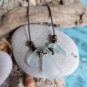Ketting 028 3x licht aqua zeeglas