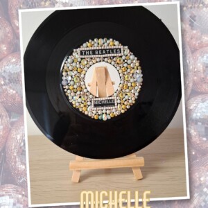 Kunst van vinyl: versierde LP 'Michelle'