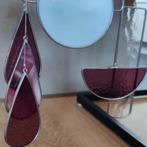 Modern Glas in lood object. "Drops". Zonnevanger. Uniek.