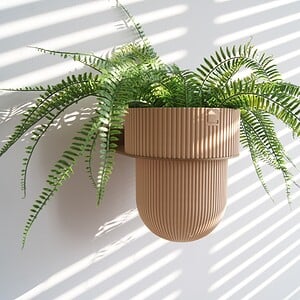STERKSTAEL Flora S Eco Pot Dessert Sand - bloempothouder - kleur houder goud - kleur pot zandkleurig - inclusief bloempot ø12cm - poedercoating - staal
