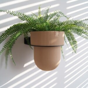 STERKSTAEL Flora S Eco Pot Dessert Sand - bloempothouder - kleur houder zwart - kleur pot zandkleurig - inclusief bloempot ø12cm - poedercoating - staal