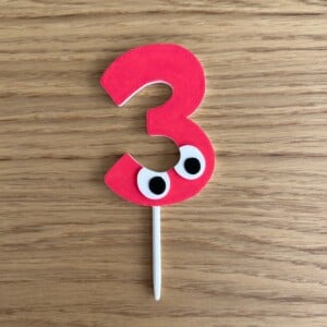 3e Verjaardagsfeest – Cijfertaarttopper 3 – Handgemaakt & Uniek