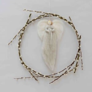 Beschermengel 'Irini' wit/ neutraal