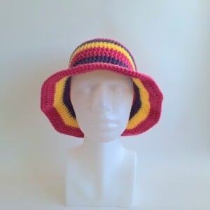 Gehaakte bucket hat | Geel, fuchsia en paars