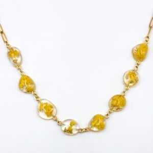 Ketting met Stenen Gevuld met Echte Bloemen uit Amsterdam