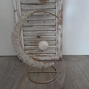 Staande Suncatcher met maan en bergkristal.
