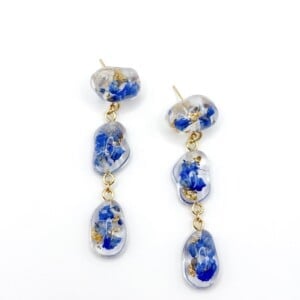 Statement Oorbellen met 3 Stenen Gevuld Echte Bloemen uit Den Haag