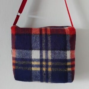 Crossover tas van vintage deken.