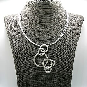 Falling Rings ketting met hanger