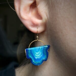 Faux agate steen oorbellen blauw - variant B