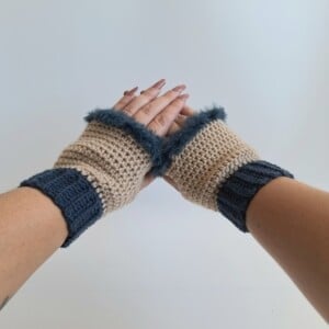 Gehaakte handschoenen - gehaakte vingerloze handschoenen | Beige en denimblauw