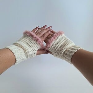 Gehaakte handschoenen - gehaakte vingerloze handschoenen | Crème en poederroze