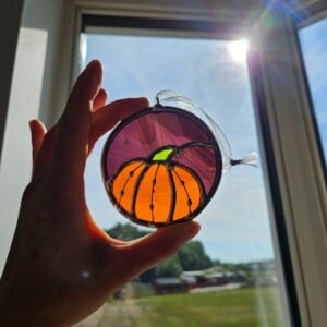 Glas in lood hanger ready to harvest