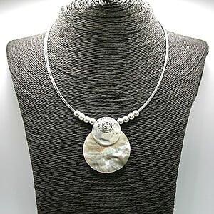Hypnotic Shell ketting met hanger