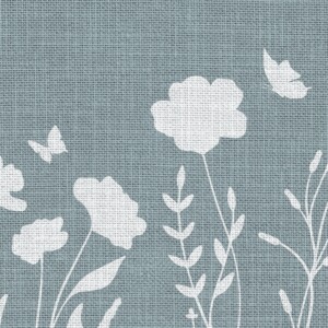 Japandi Botanische Wanddecoratie – Poster met Vlinders & Wilde Bloemen