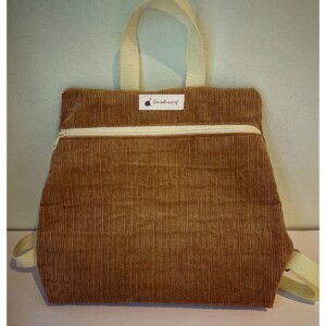 Rugtas van bruine corduroy stof