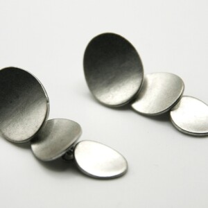 Triple Oval Disc : Zilveren knoop oorbellen