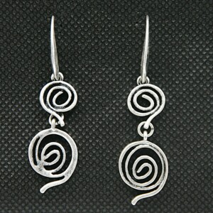 Triskel Orbellen zilveren oorbellen