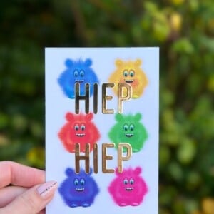 Wenskaart "Hiep hiep Fluffy"