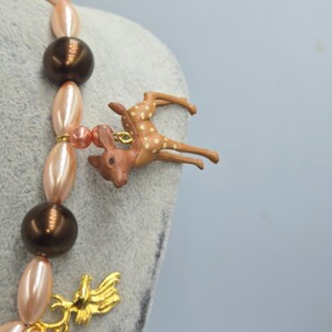 Bambi's Friends, Een handgemaakte ketting voor herfstliefhebbers