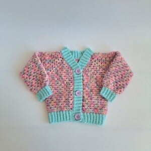 Gehaakt baby vestje | Mintgroen en lila gemêleerd