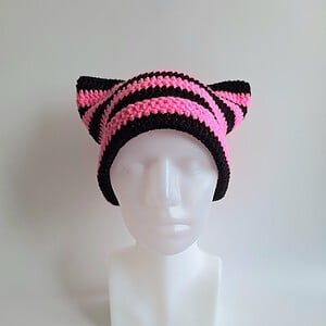 Gehaakte muts | Zwart en neon roze