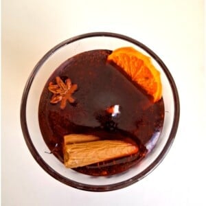 Gluhwein kaars, winter, kruidig, cadeau