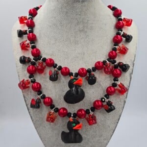 Horror Duckies: Een handgemaakte Halloween Ketting.
