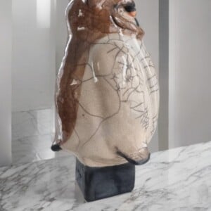 Raku gestookte Ransuil, keramiek, uniek object, geheel met de hand gemaakt