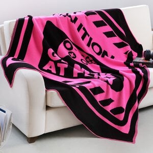 Game Deken – Gamer at Play – Neon Fuchsia – 130×170 cm